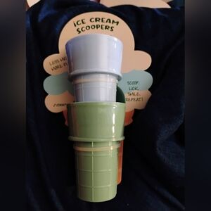 New Ice Cream Scoopers